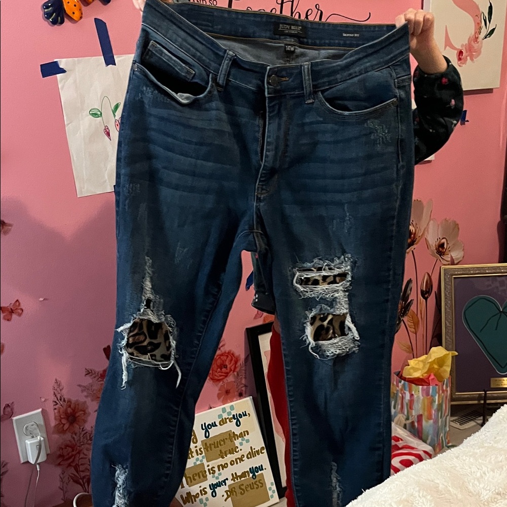Judy Blue Dark Blue Distressed Ankle Jeans